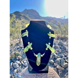 Native American Lime Quartz Crystal Beaded Necklace 10" Crafted by Elaine Shelby